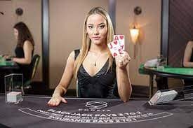 Aplikasi macau 4d menampilkan pertandingan La Liga dengan taruhan real-time